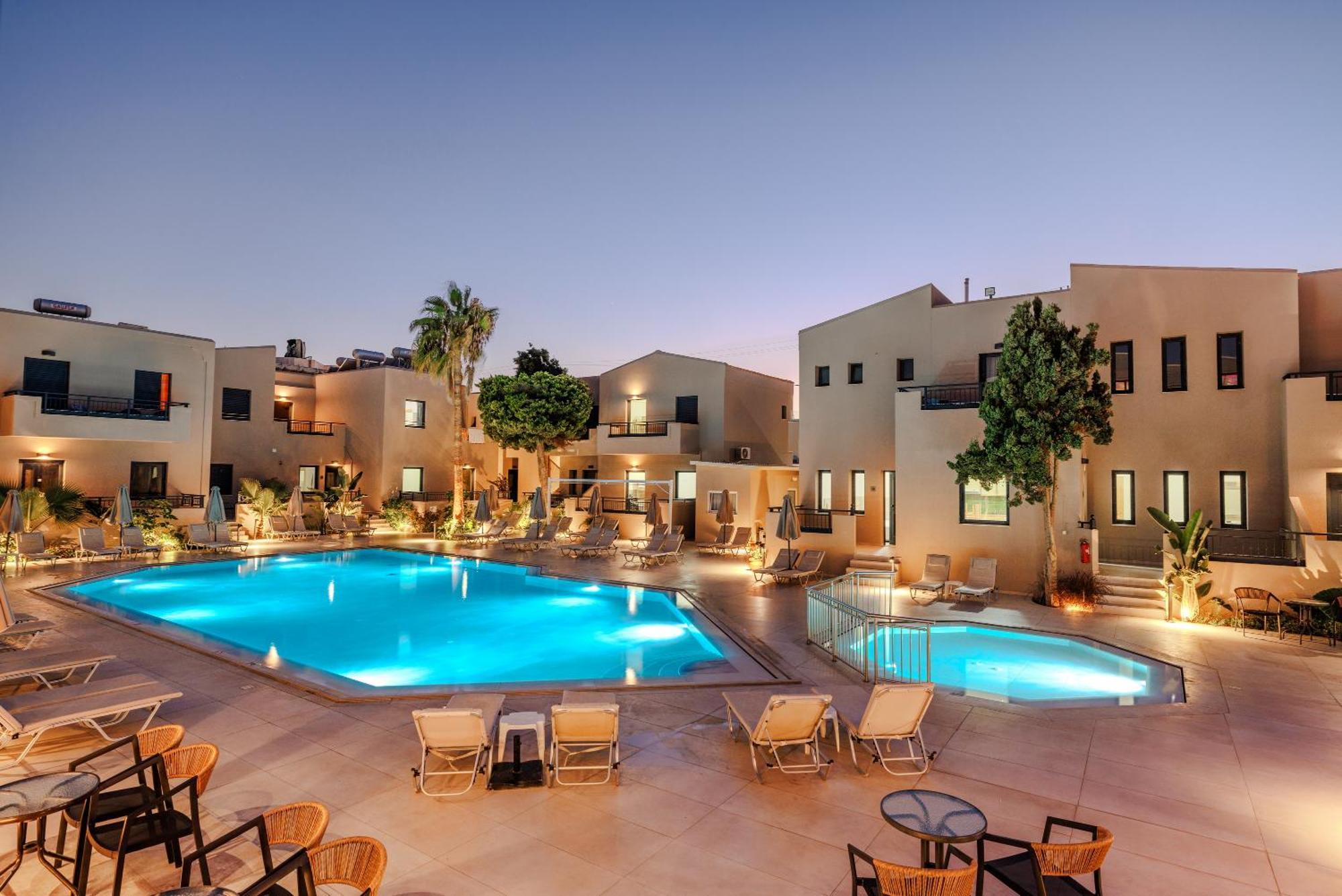 Blue Aegean Hotel & Suites Gouves Exterior photo