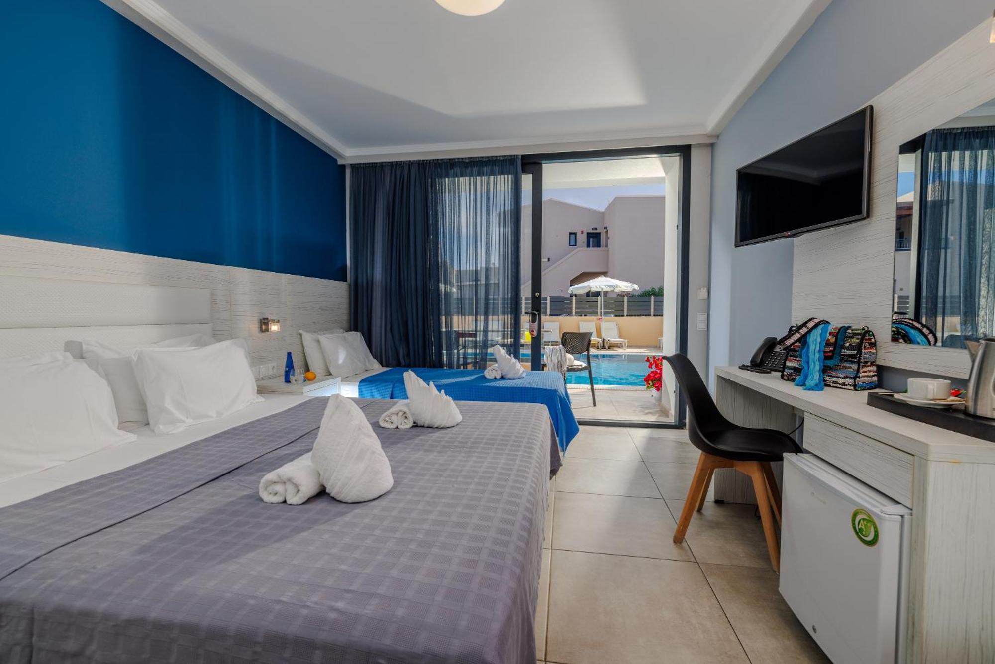 Blue Aegean Hotel & Suites Gouves Exterior photo